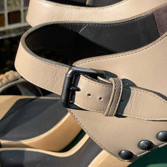 Bottega Veneta Shoes | Bottega Veneta Platform Wedge | Color: Taupe/ Lime Sz. 8 - Picture 10 of 15